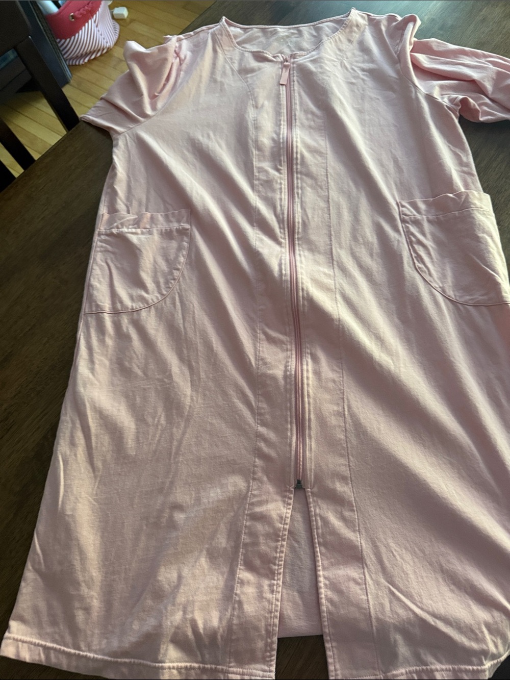 Pink 3/4 sleeve zip up robe - Picture 6 of 9